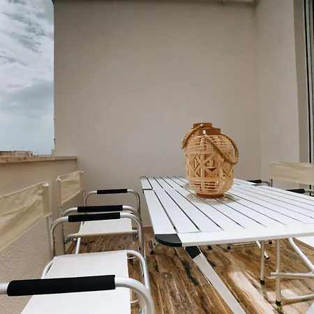 Casa Bianca Lejlighed *